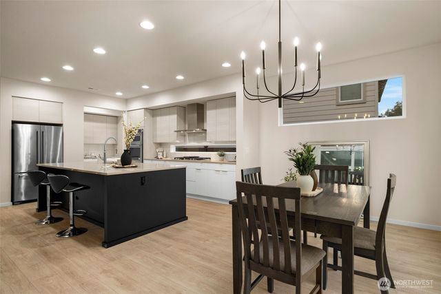 16319 27th Street Court E, Lake Tapps, WA 98391