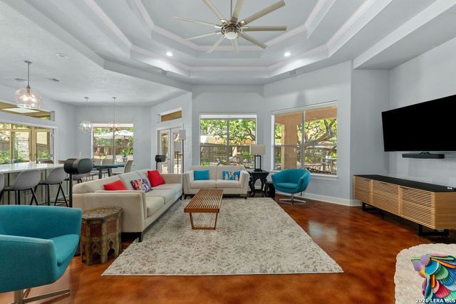 1915 Far Niente, San Antonio, TX 78258