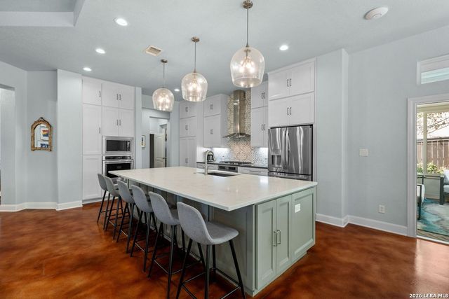 1915 Far Niente, San Antonio, TX 78258