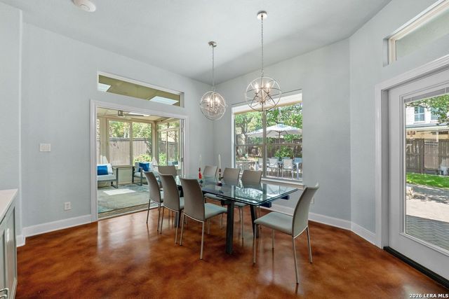 1915 Far Niente, San Antonio, TX 78258