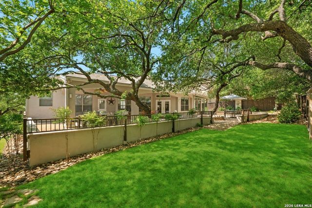 1915 Far Niente, San Antonio, TX 78258