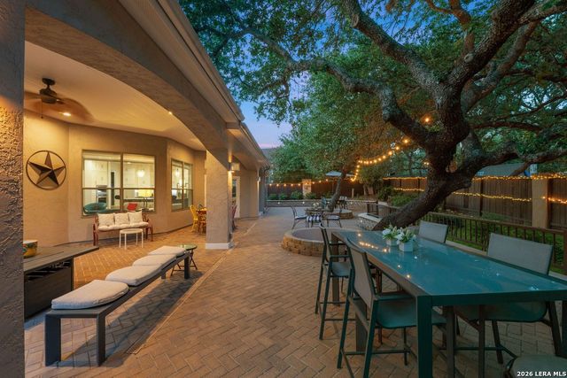 1915 Far Niente, San Antonio, TX 78258