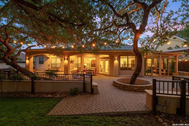 1915 Far Niente, San Antonio, TX 78258