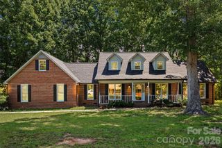 121 Country Creek Drive, Kings Mountain, NC 28086