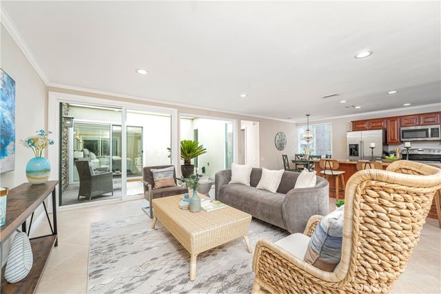 109 Via Estrada A, Laguna Woods, CA 92637