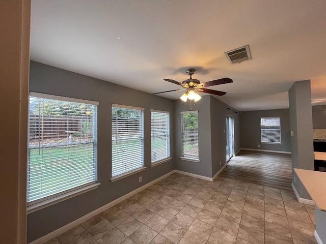 1825 Red Rock DR, Round Rock, TX 78665