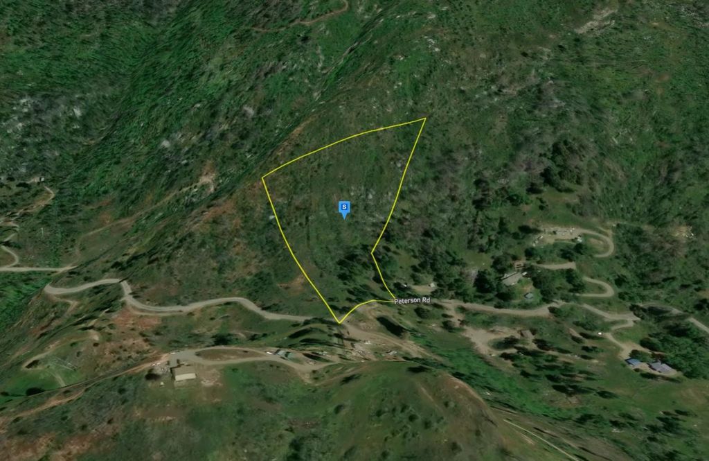 Image 4 of property listing at 37800 Peterson Road, Auberry, CA 93602