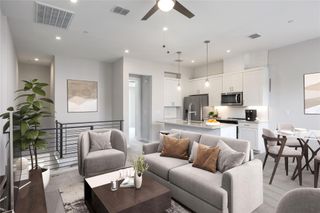 12001 Vista Parke DR NW 504, Austin, TX 78726