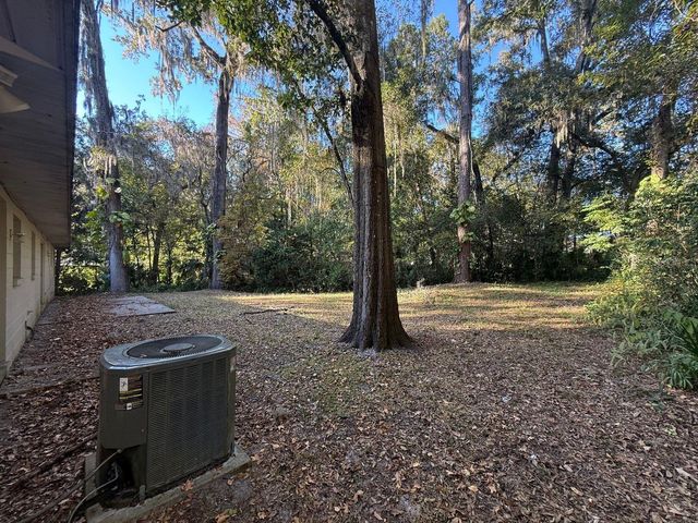 1100 SW 20TH PLACE, Gainesville, FL 32601