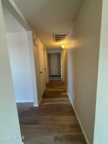 8115 N 56TH Avenue, Glendale, AZ 85302