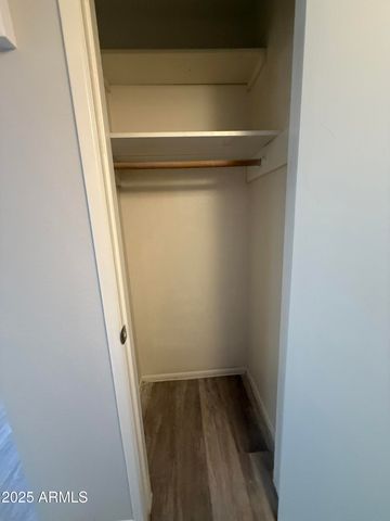 8115 N 56TH Avenue, Glendale, AZ 85302