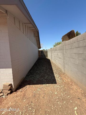 8115 N 56TH Avenue, Glendale, AZ 85302