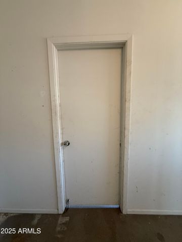 8115 N 56TH Avenue, Glendale, AZ 85302