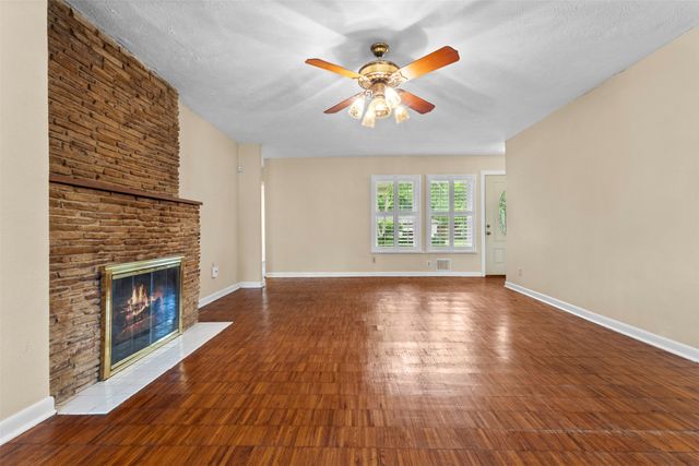 9823 Limerick Drive, Dallas, TX 75218