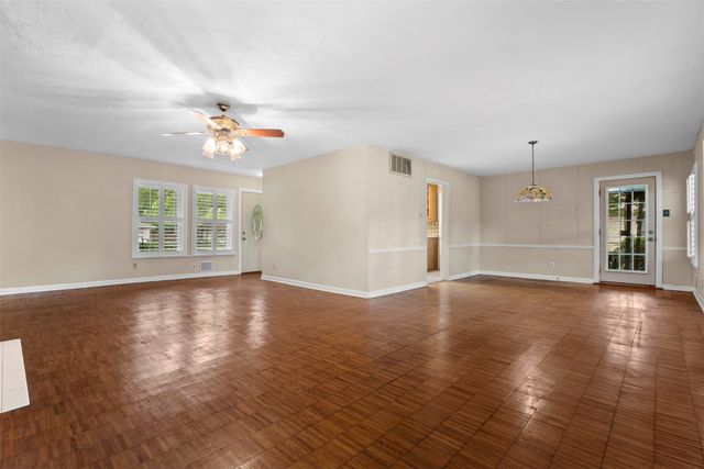 9823 Limerick Drive, Dallas, TX 75218