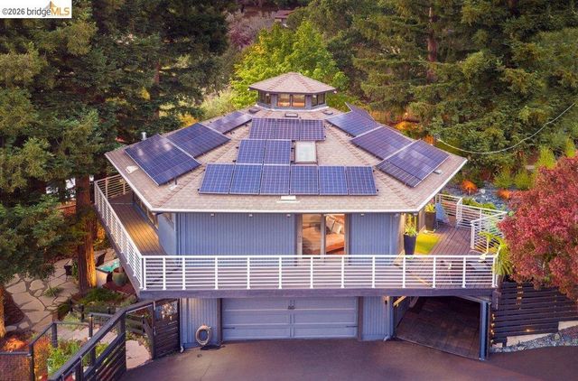 221 Amend Ct, El Sobrante, CA 94803