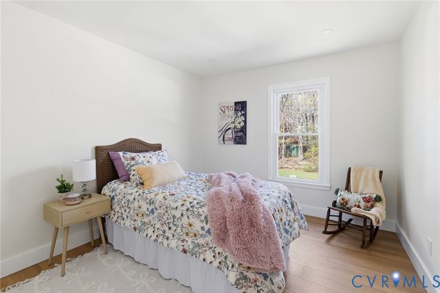 12412 Locustgrove Rd, Henrico, VA 23238