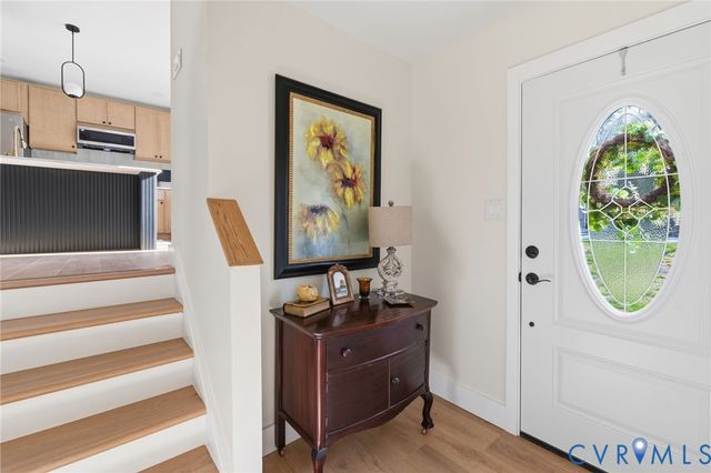 12412 Locustgrove Rd, Henrico, VA 23238