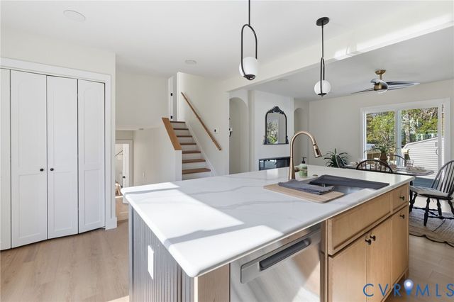 12412 Locustgrove Rd, Henrico, VA 23238