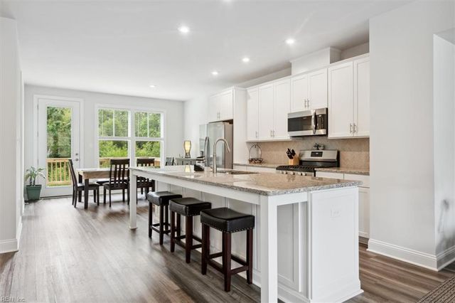 115 Daybeacon ST, Yorktown, VA 23692