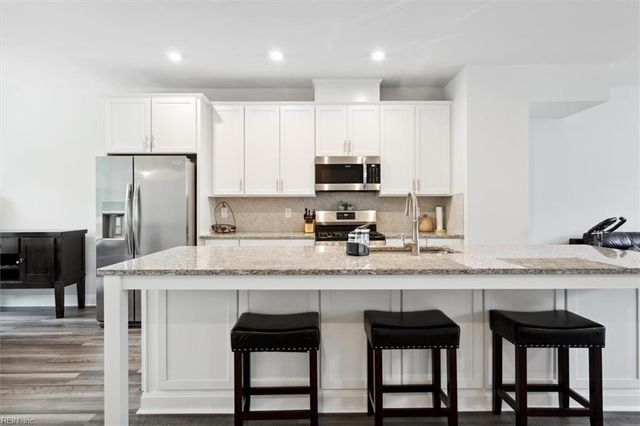 115 Daybeacon ST, Yorktown, VA 23692