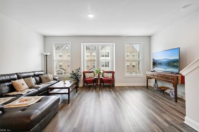 115 Daybeacon ST, Yorktown, VA 23692