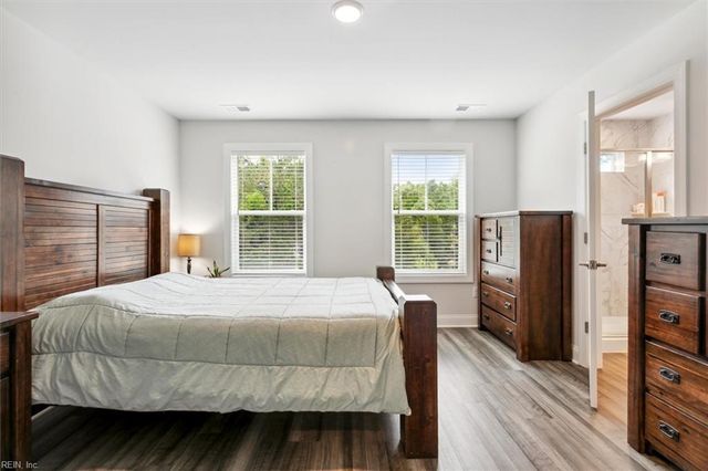 115 Daybeacon ST, Yorktown, VA 23692