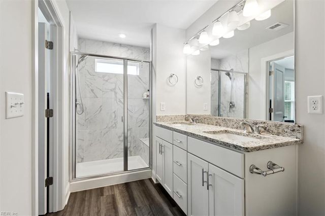115 Daybeacon ST, Yorktown, VA 23692