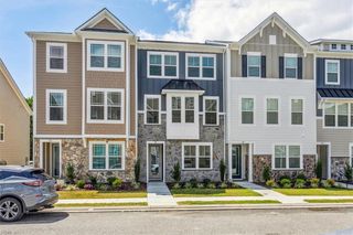 115 Daybeacon ST, Yorktown, VA 23692