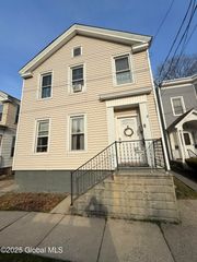 93 Hudson Avenue 2, Green Island, NY 12183