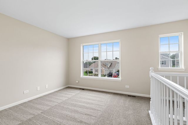 2118 PRESWICK Lane, Woodstock, IL 60098