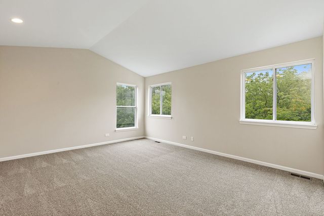 2118 PRESWICK Lane, Woodstock, IL 60098