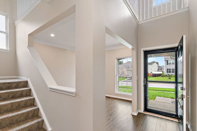 2118 PRESWICK Lane, Woodstock, IL 60098