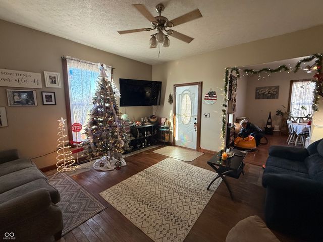 641 W Central Avenue, Greensburg, IN 47240