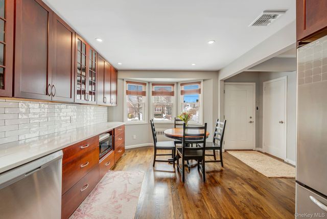 131 Grange Street, Franklin Square, NY 11010