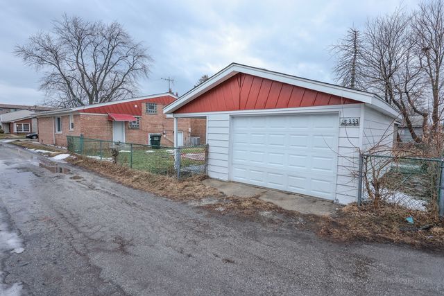15333 Grant Street, Dolton, IL 60419