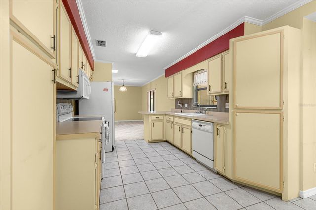 3202 NE 30TH COURT, Ocala, FL 34479