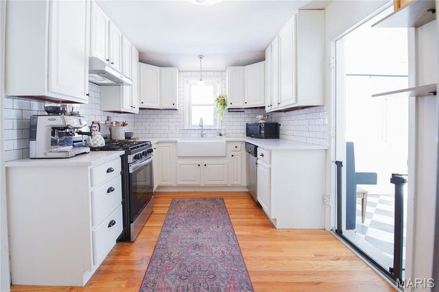 1713 Virginia Lane, St Louis, MO 63122