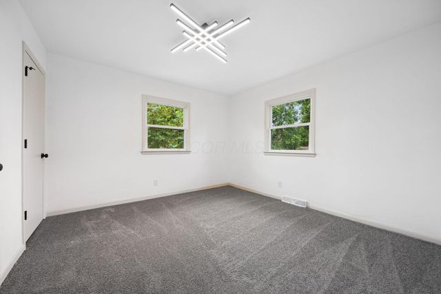139 Cherrington Road, Westerville, OH 43081