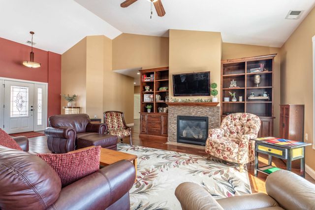 26922 Grand View Road, Elbow Lake, MN 56531