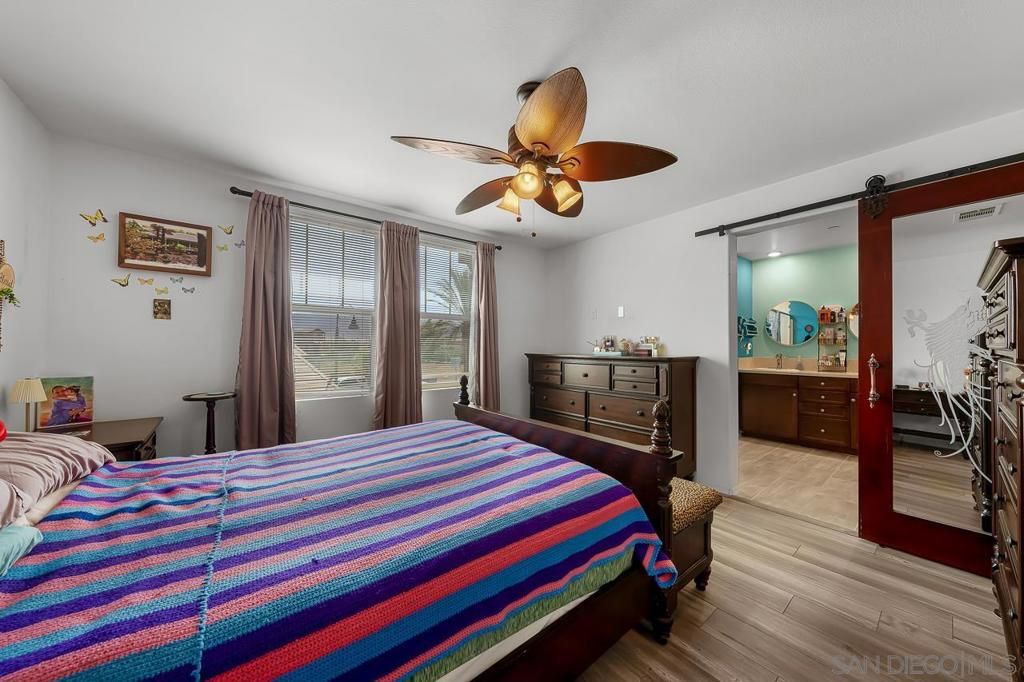 Image 9 of property listing at 1545 Crown Ln 6, Chula Vista, CA 91915