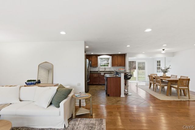 1939 Coon Hill Road, Skaneateles, NY 13152