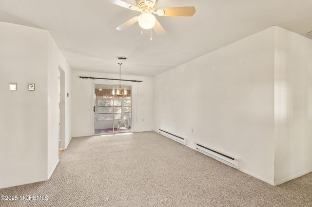 19 Dartmouth Street, Whiting, NJ 08759