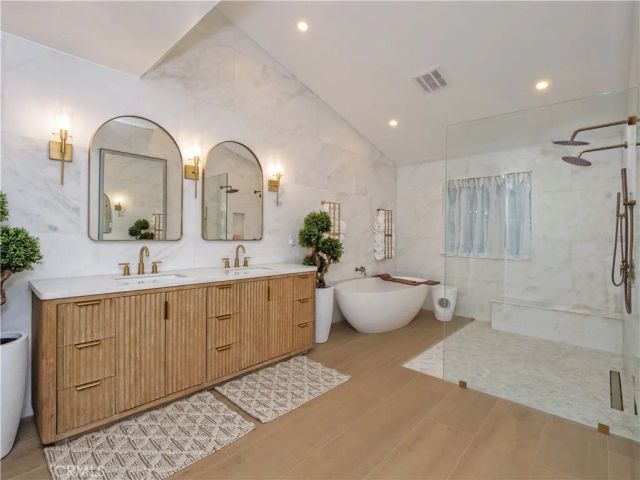 32551 Seacliff Drive, Rancho Palos Verdes, CA 90275