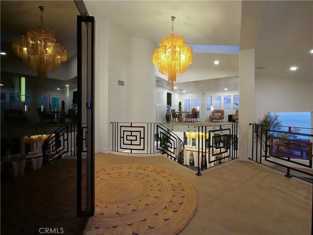 32551 Seacliff Drive, Rancho Palos Verdes, CA 90275