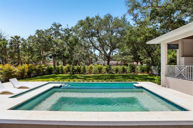 3013 S WEST SHORE BOULEVARD, Tampa, FL 33629