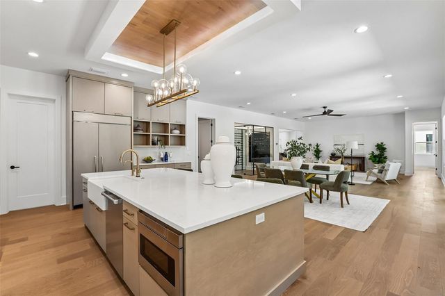 3013 S WEST SHORE BOULEVARD, Tampa, FL 33629