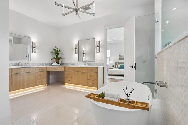 3013 S WEST SHORE BOULEVARD, Tampa, FL 33629