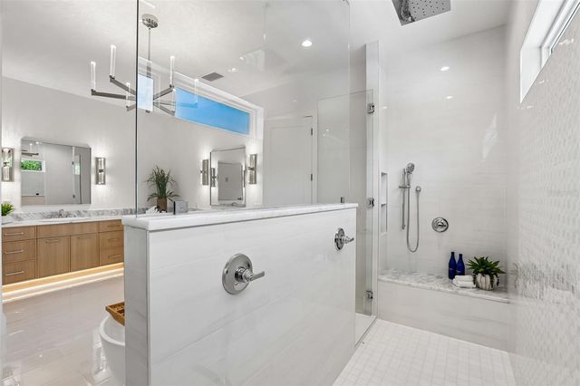 3013 S WEST SHORE BOULEVARD, Tampa, FL 33629