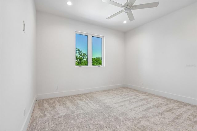 3013 S WEST SHORE BOULEVARD, Tampa, FL 33629